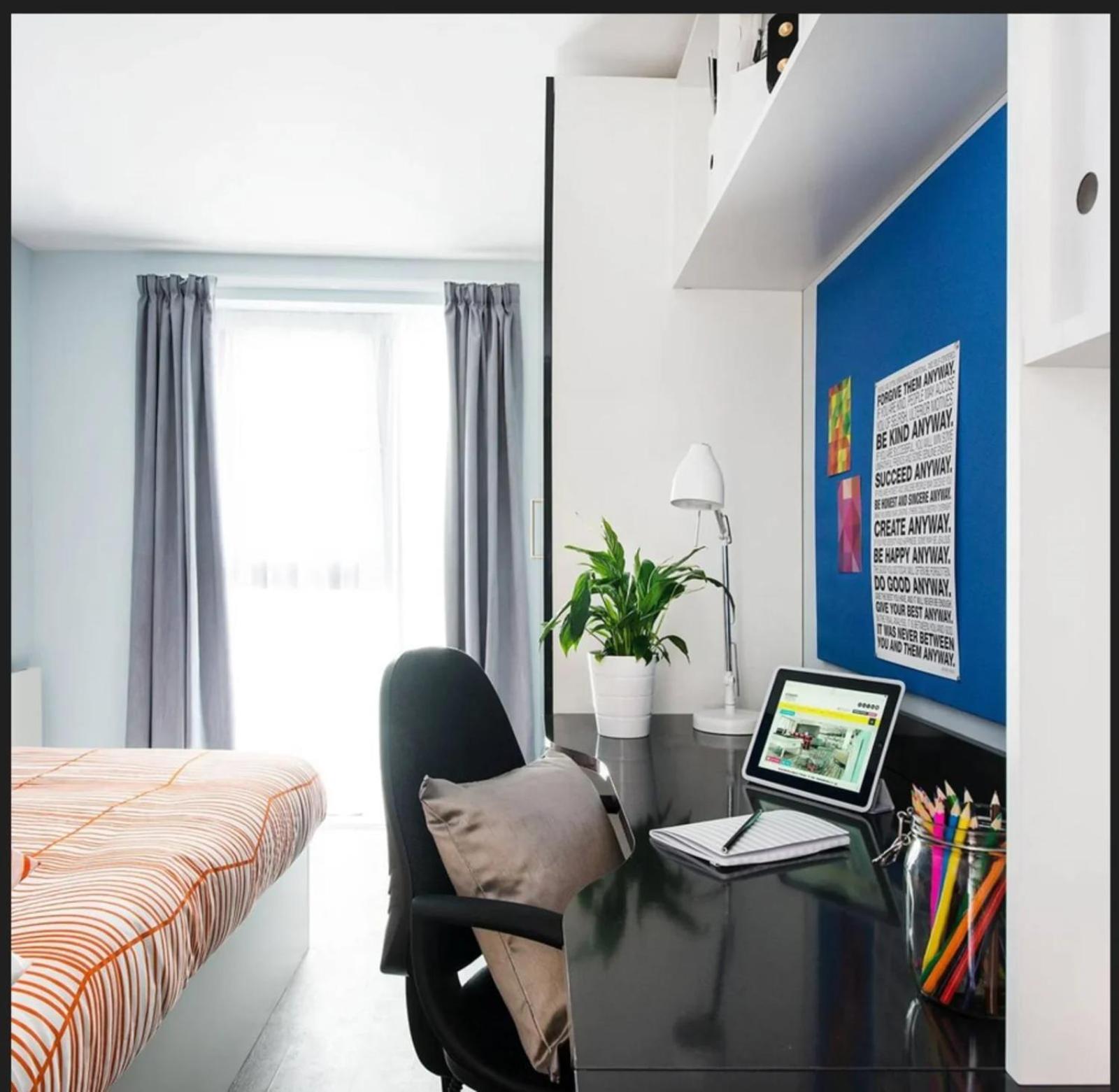 Modern Living Classic Ensuites In For Students Only *